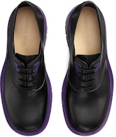 Shop Bottega Veneta Tire Lacets ''Noir Prune'' 667073VBS501395