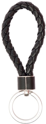 Bottega Veneta Woven Lambskin Keychain Black Unisex Couple Edition. 709727VMAY18803 Lookbook Bottega Veneta Woven Lambskin Keychain Black Unisex Couple Edition. 709727VMAY18803