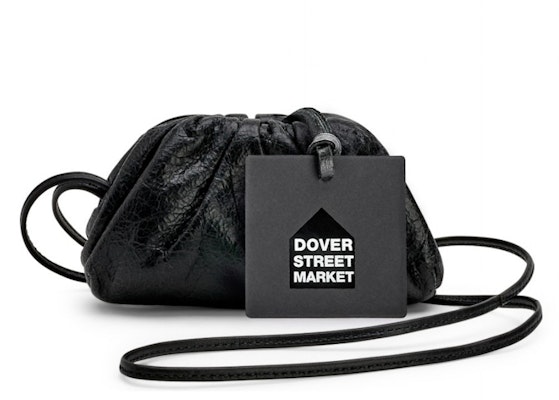 Bottega Veneta x DSM Charm Hitam Buy Bottega Veneta x DSM Charm Hitam