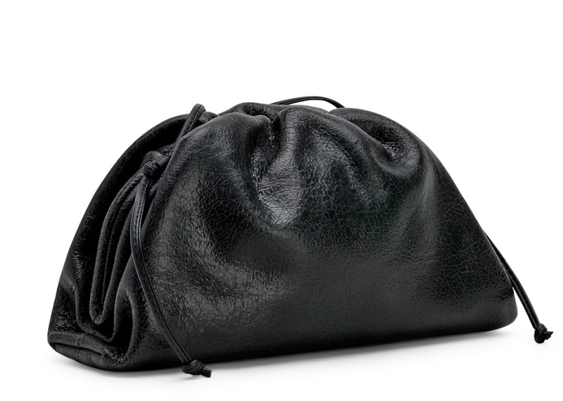 Lookbook Bottega Veneta x DSM The Pouch 20 Hitam