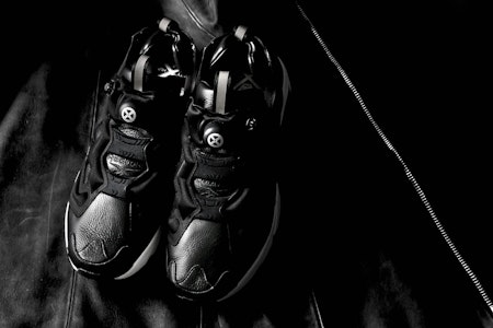 Bounty Hunter x atmos x Packer x Reebok InstaPump Fury 'Negro Blanco' AR1991 Lookbook Bounty Hunter x atmos x Packer x Reebok InstaPump Fury 'Negro Blanco' AR1991