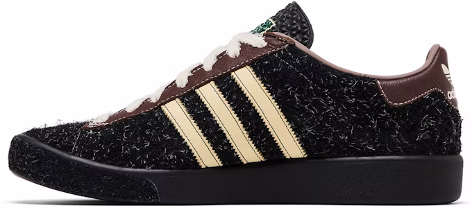 Brain Dead x adidas 黑色 Forest Hills JR7942 Lookbook Brain Dead x adidas 黑色 Forest Hills JR7942