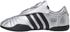Buy Brain Dead x adidas Taekwondo ''Plata Negro Blanco'' JQ9215