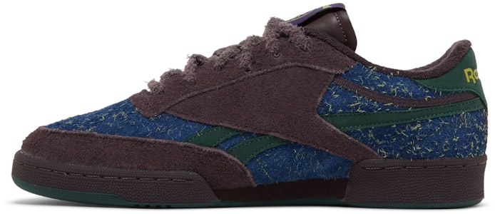 Brain Dead x Reebok Club C 'Revenge' 复古联名板鞋 GX9593 Lookbook Brain Dead x Reebok Club C 'Revenge' 复古联名板鞋 GX9593