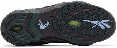 Shop Brain Dead x Reebok Shaqnisus '柔和米色/黑色&森林' GX9600