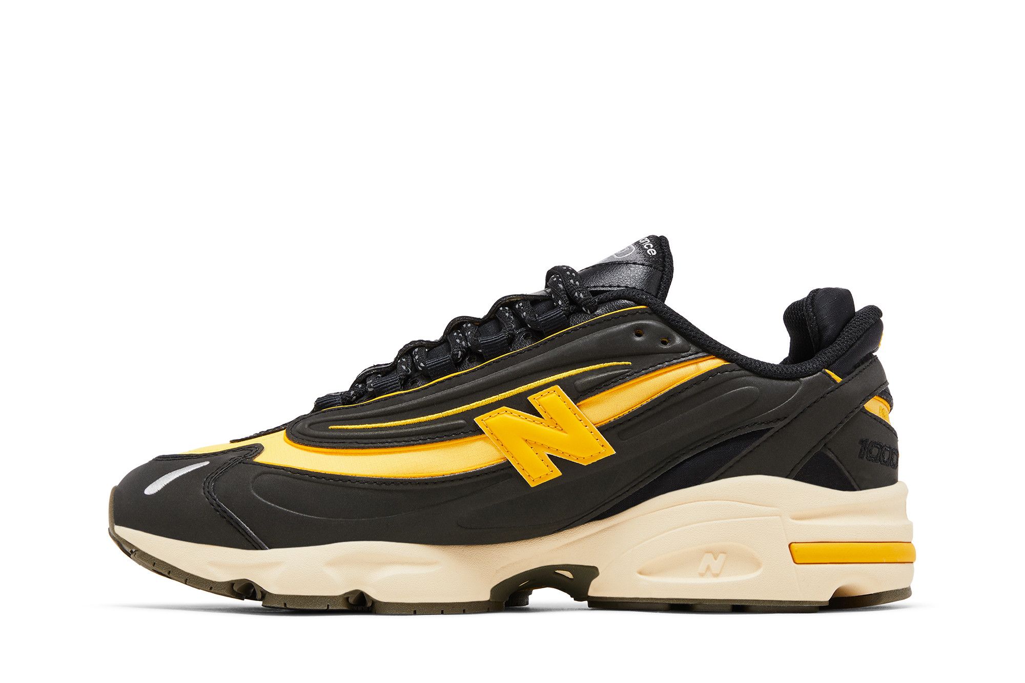 Lookbook ブリックス＆ウッド × ニューバランス1000「異なるバウンス」 M1000BD1