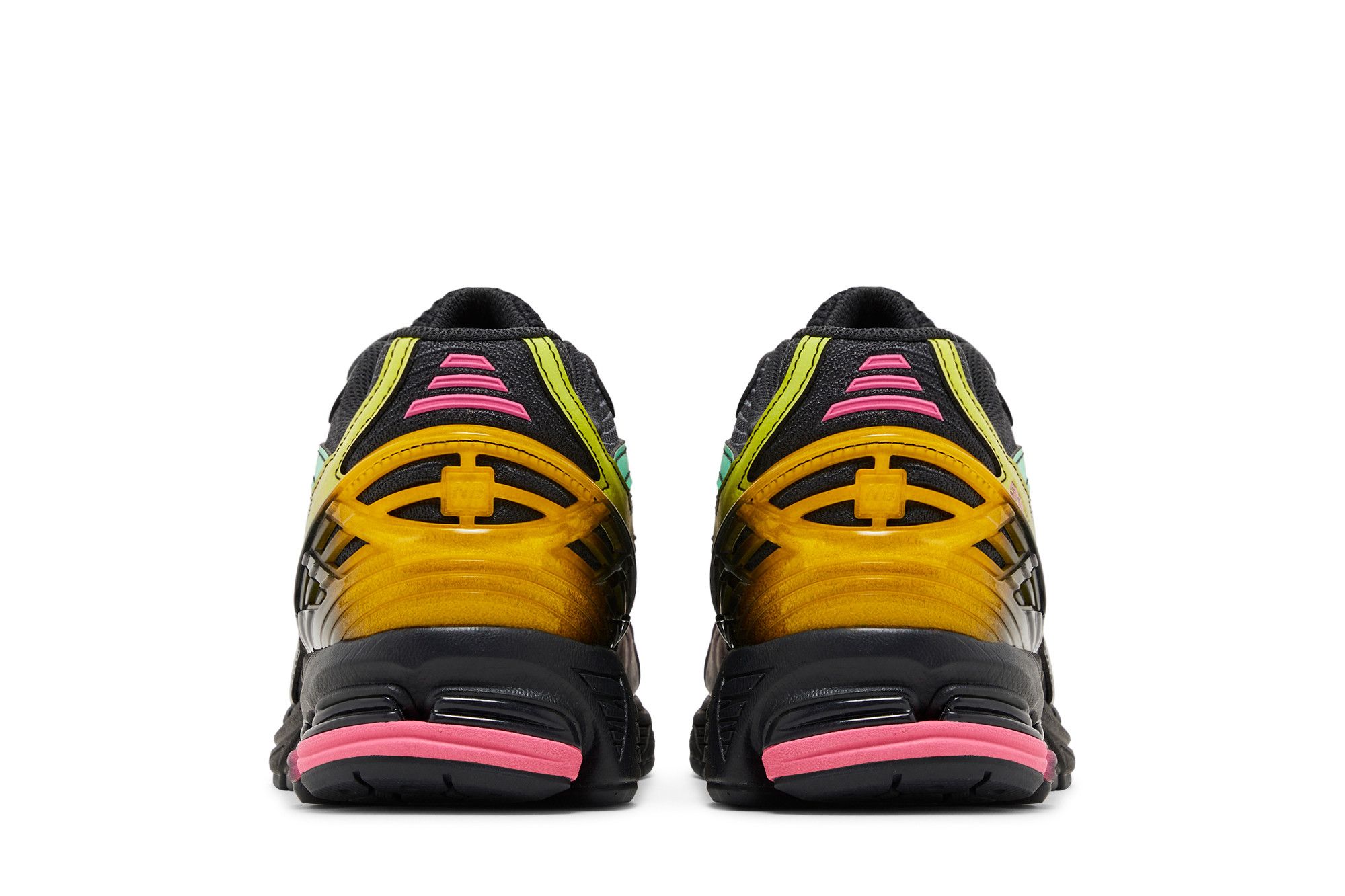 Sizing Bricks & Wood x New Balance 1906U '蝴蝶回声' M1906ND1