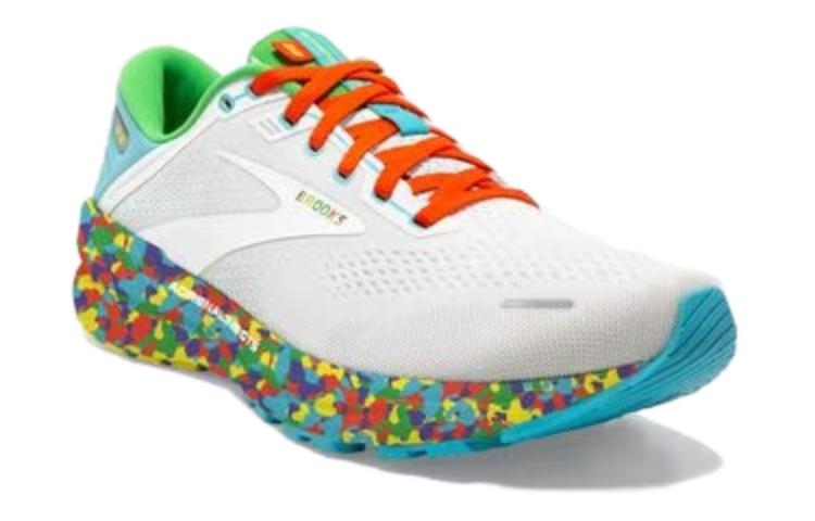 Lookbook Brooks Adrenaline GTS 22 'Putih Merah Hijau' 110366-127