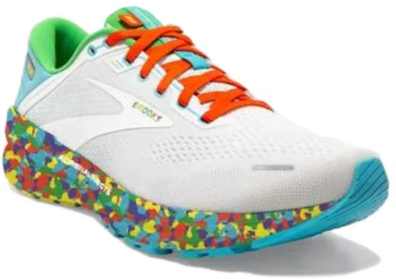 Brooks Adrenaline GTS 22 ''Bianco Rosso Verde'' 110366-127 Lookbook Brooks Adrenaline GTS 22 ''Bianco Rosso Verde'' 110366-127