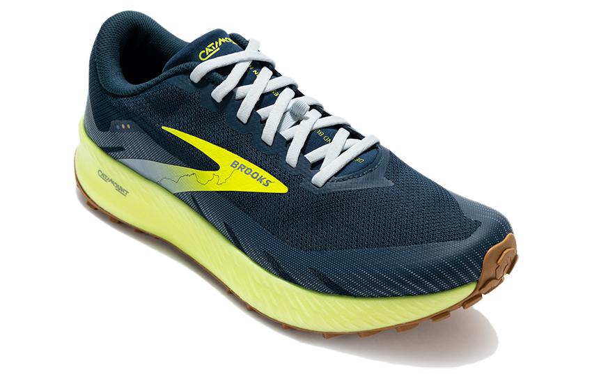 Lookbook Brooks Catamount 'Hitam Kuning' 110352-411