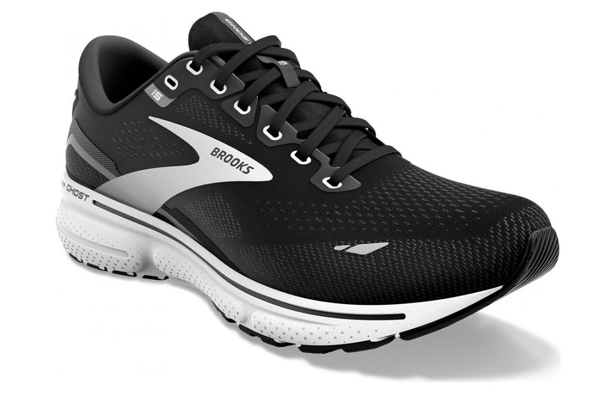 Lookbook ブルックス ゴースト15 ブラック 110393-012