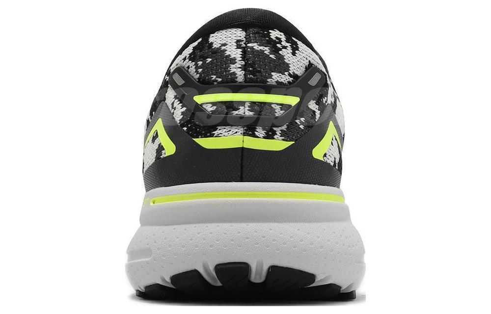 Lookbook Brooks Ghost 15 'Hitam Ebony Nightlife' 110393-1D-029