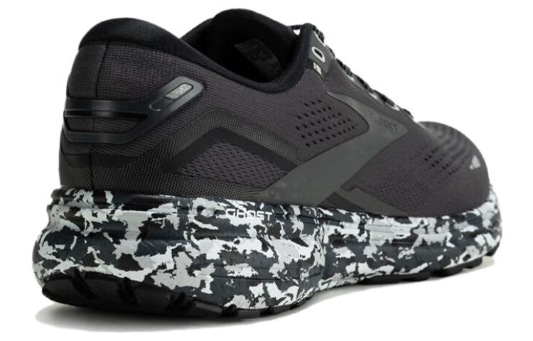 Lookbook Brooks Ghost 15 'Hitam Kelabu' 110393-004