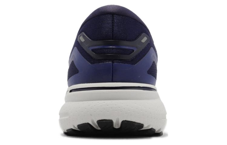 Shop Brooks Ghost 15 ''Peacoat'' Scarpe da Corsa. 110393-1D-483