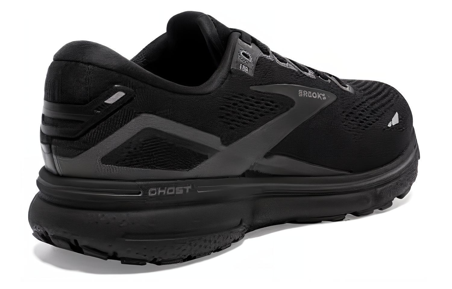 Shop ブルックス ゴースト15 「ピュアブラック」 110393-020