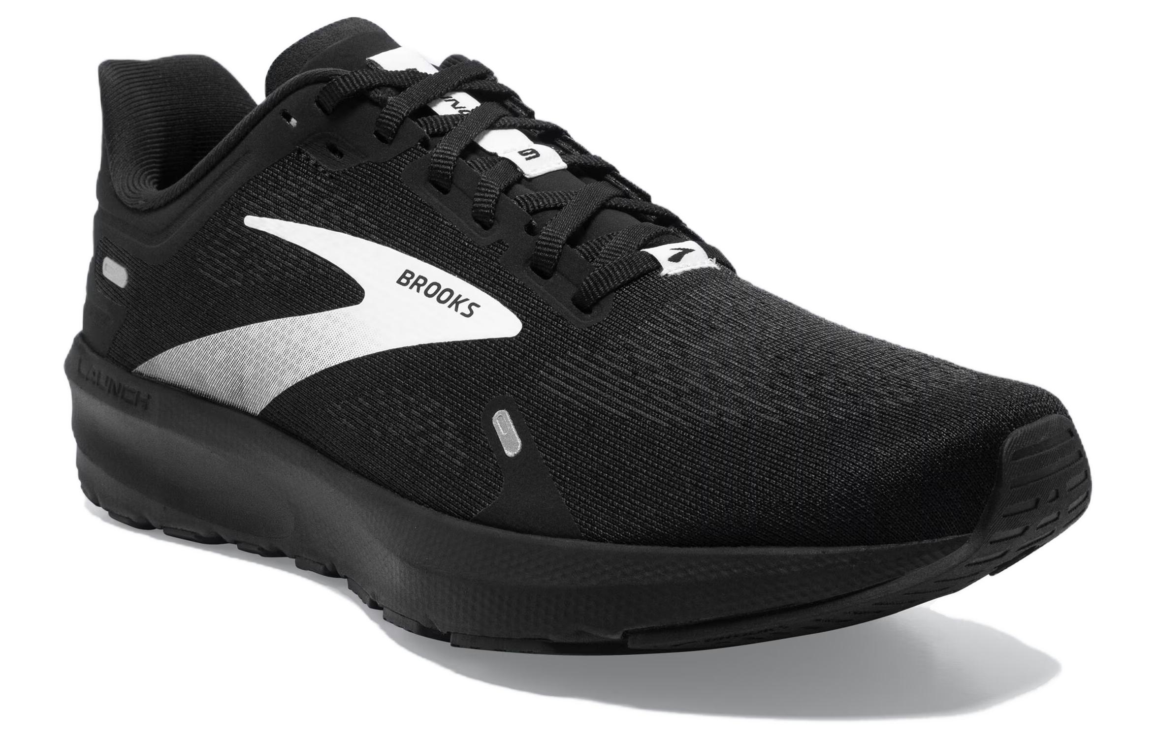 Order Brooks Launch 9 'Hitam Silver' 110386-048