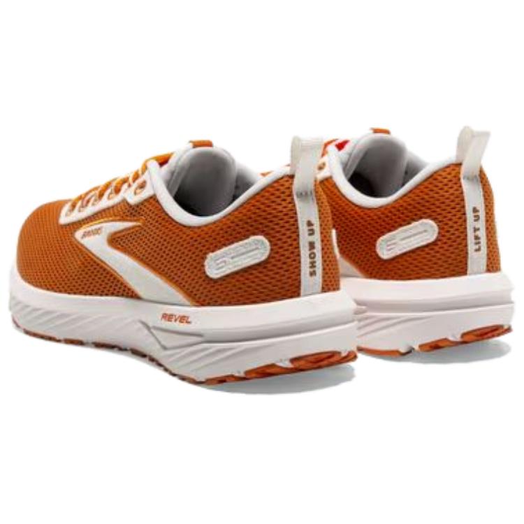 Lookbook Brooks Revel 6 ''Oranje Wit'' 110398-1D-883