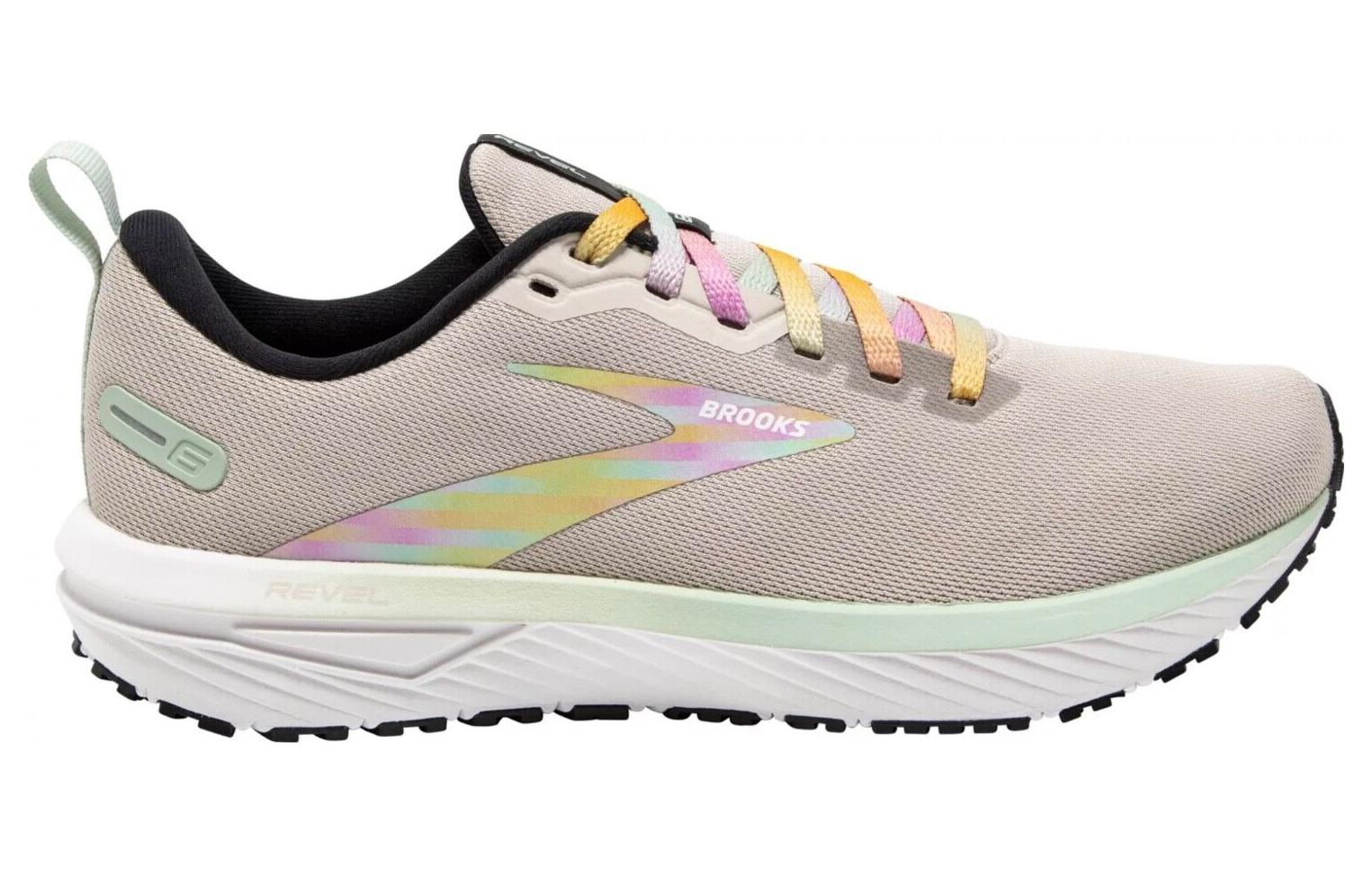 Order Brooks Revel 6 ''Wit Zilveren Rand'' 110398-1D-185