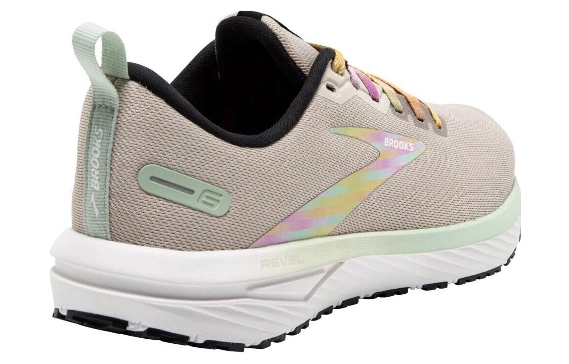 Shop Brooks Revel 6 ''Wit Zilveren Rand'' 110398-1D-185