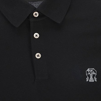 布魯內洛庫奇內利男士黑色修身POLO衫搭配徽標章。 ME8548770-CGB88 1