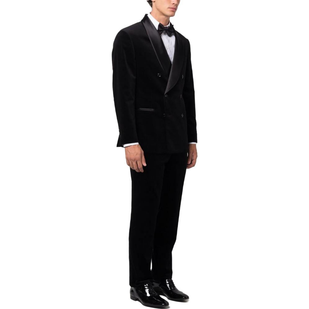 Purchase 브루넬로 쿠치넬리 FW23 블랙 벨벳 더블 브레스티드 수트. ML479AS35-CI881