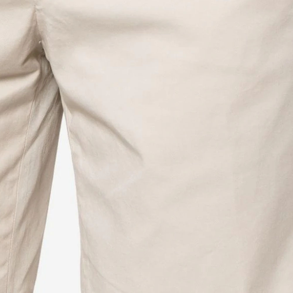 Sizing Brunello Cucinelli FW23 褶皺直筒短褲 淺米色休閒款式。 M289LU0010-C6233