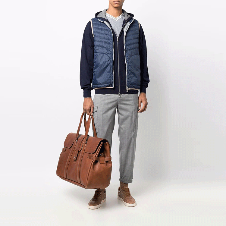 Lookbook Brunello Cucinelli SS22 Rompi Quilted Down Biru. MR4051712-CVD03