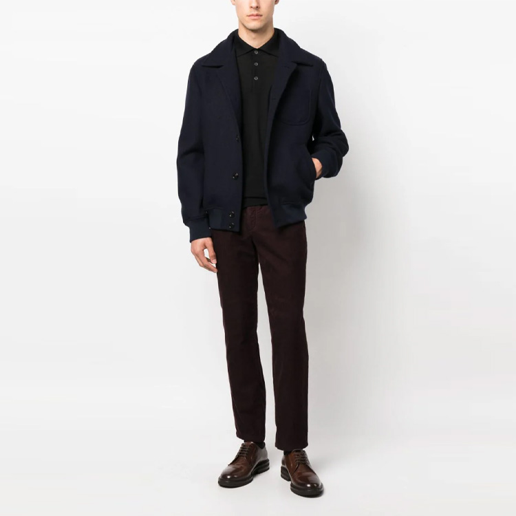 Lookbook Brunello Cucinelli 2023春夏紫色中腰直筒裤按钮款式裤子 M279DI1780-C6296