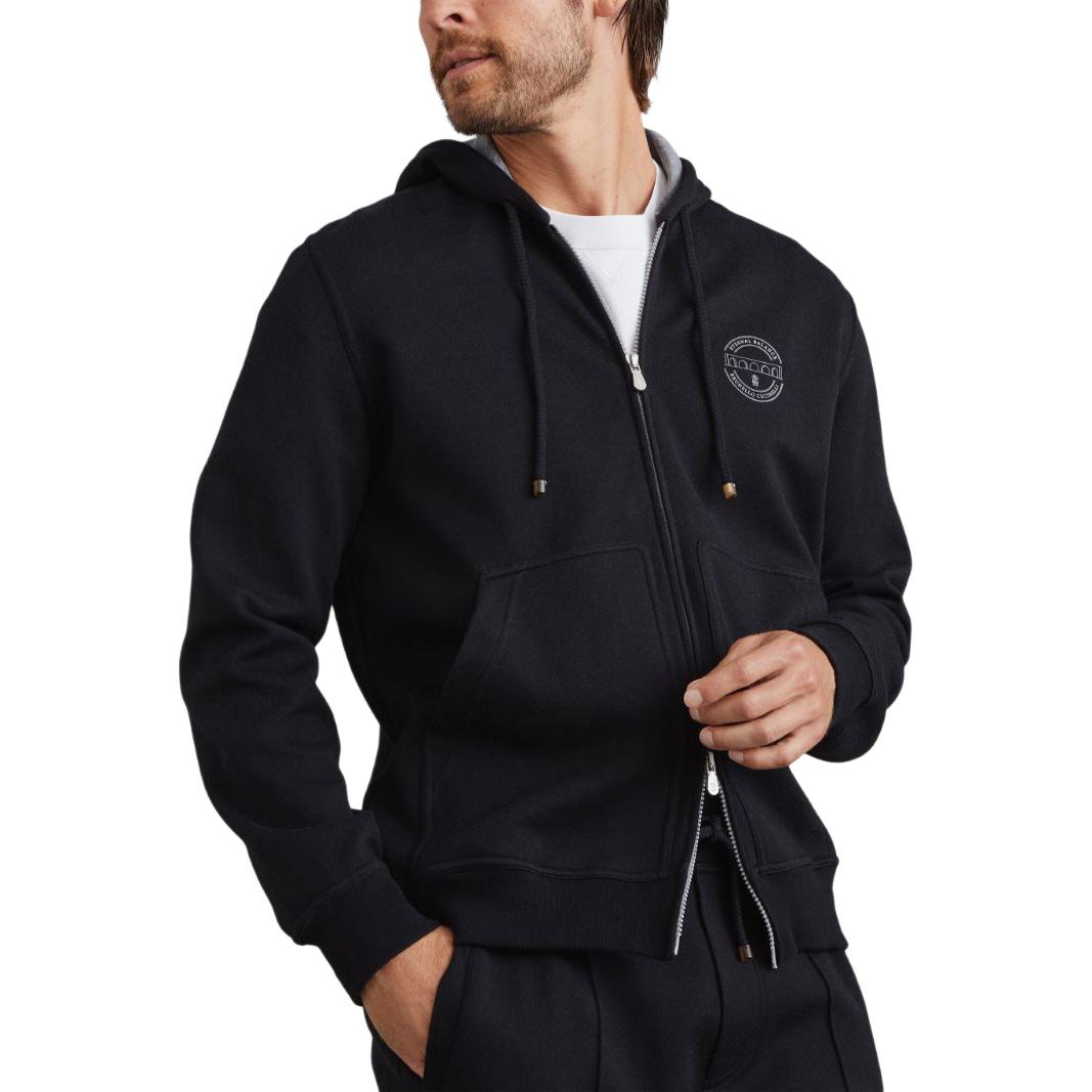 Shop ブルネロクチネリ SS24 ブラック ロゴプリント フーデッドジップフーディー MM8319047G-CSQ44