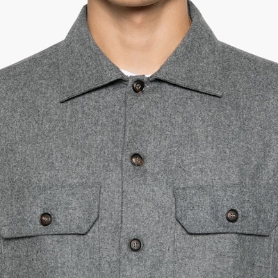 Brunello Cucinelli SS24 Kemeja Abu-Abu Lengan Panjang Single-Breasted. M038P0720-C003 Details for Brunello Cucinelli SS24 Kemeja Abu-Abu Lengan Panjang Single-Breasted. M038P0720-C003