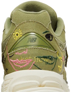 브라이언 자일스 x 뉴발란스 2002R "이제 뭐?" M2002RAG Sizing 브라이언 자일스 x 뉴발란스 2002R "이제 뭐?" M2002RAG