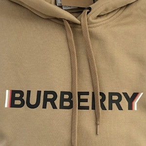 Sudadera Burberry Beige con Estampado de Letras y Corte Holgado. 80669051 Purchase Sudadera Burberry Beige con Estampado de Letras y Corte Holgado. 80669051