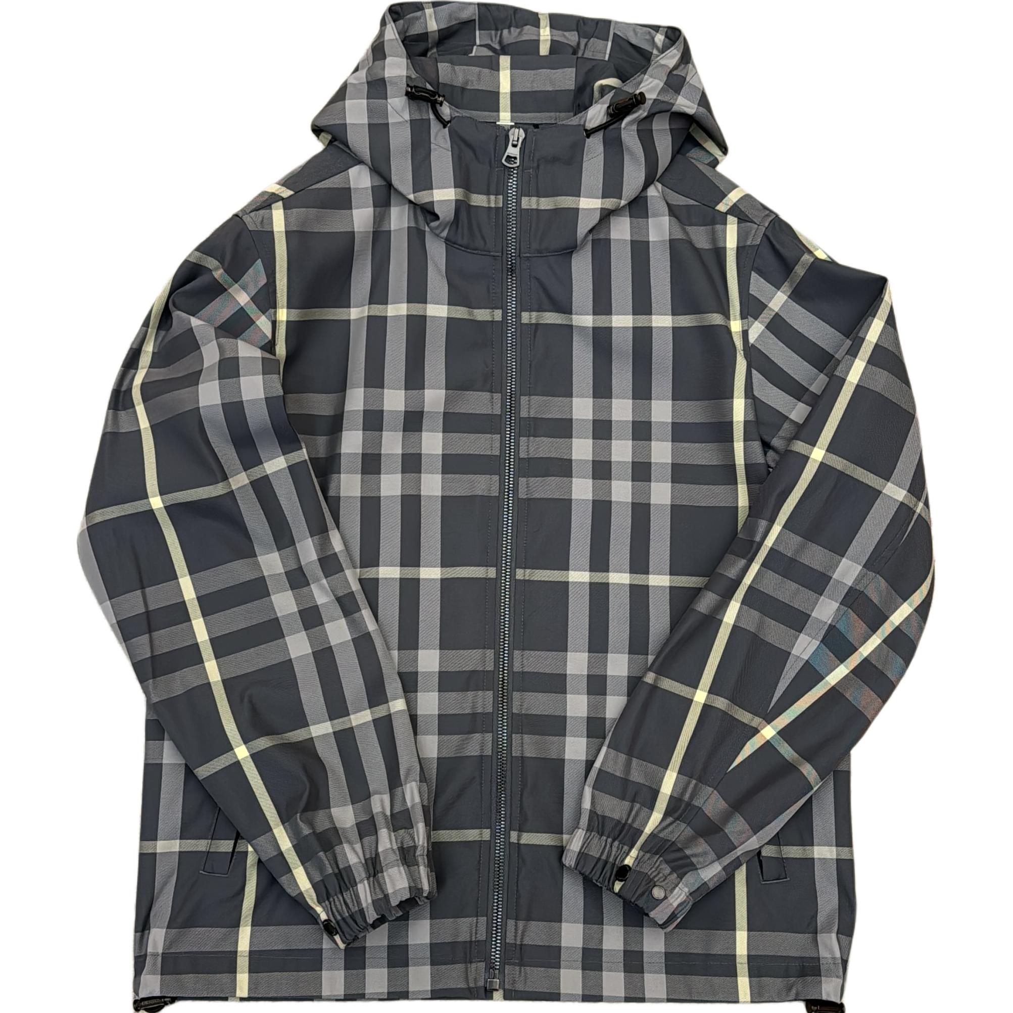 Burberry  Black Checkered Zip-Up Hooded Jacket 80842241