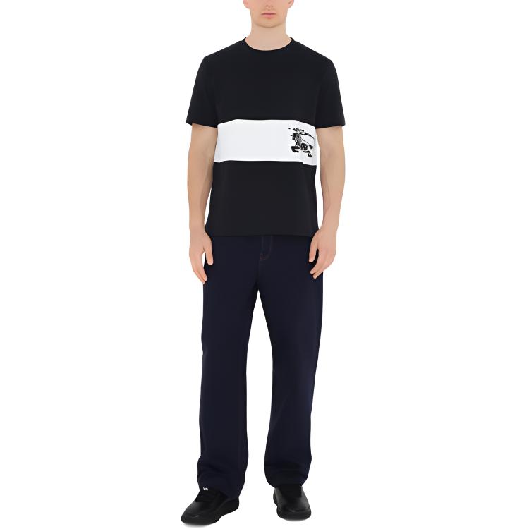 Lookbook Burberry 黑色拼接馬術印花短袖T恤 80959361