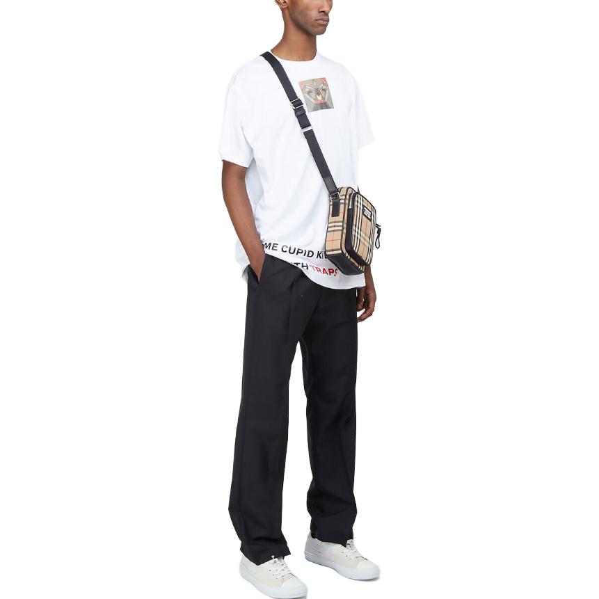 Lookbook Burberry  Black Crewneck T-Shirt with Letter Pattern Design. 45587581