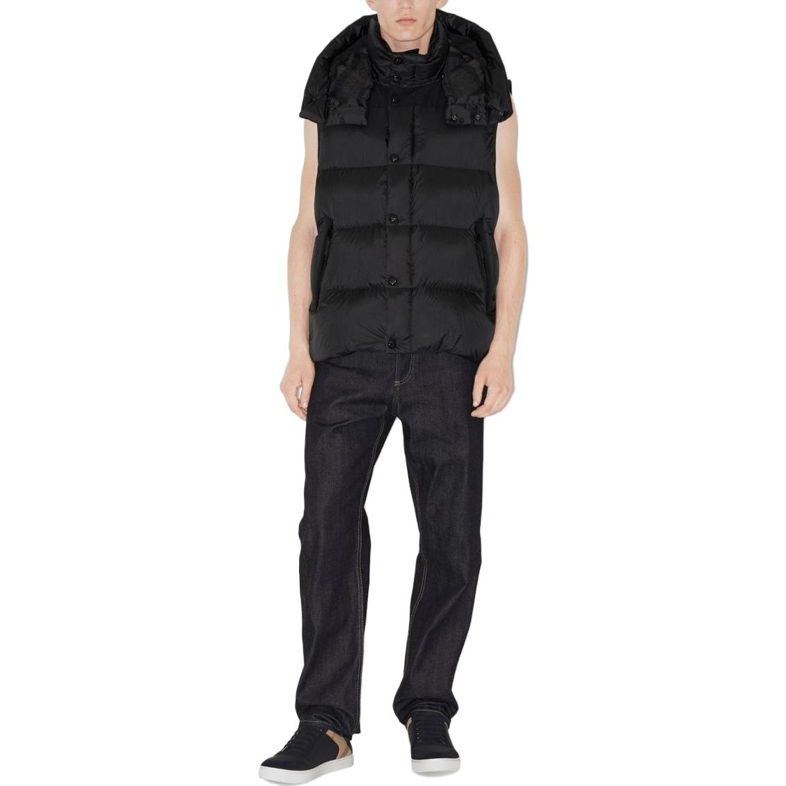 Shop バーバリー ブラック 取り外し可能フード付きダウンジャケット カジュアルコート. 80836511