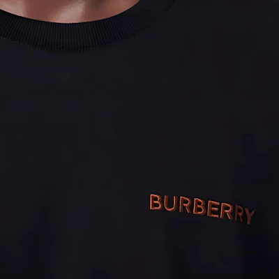バーバリー ブラック 刺繍ロゴ クルーネック ルーズフィット Tシャツ 80575481 Cheap バーバリー ブラック 刺繍ロゴ クルーネック ルーズフィット Tシャツ 80575481