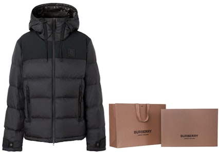 バーバリー ブラック フード付き ダウンジャケット ジッパー&ポケット付き 80684951 1