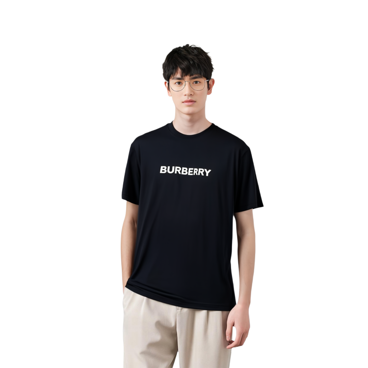 Shop Burberry Baju T-Shirt Hitam Cetakan Huruf Leher Bulat Lengan Pendek. 80842331
