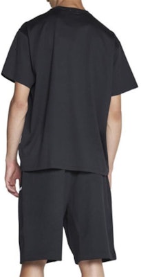 Burberry Black Letter Print Loose-Fit Crew Neck T-Shirt. 8055307 Sizing Burberry Black Letter Print Loose-Fit Crew Neck T-Shirt. 8055307