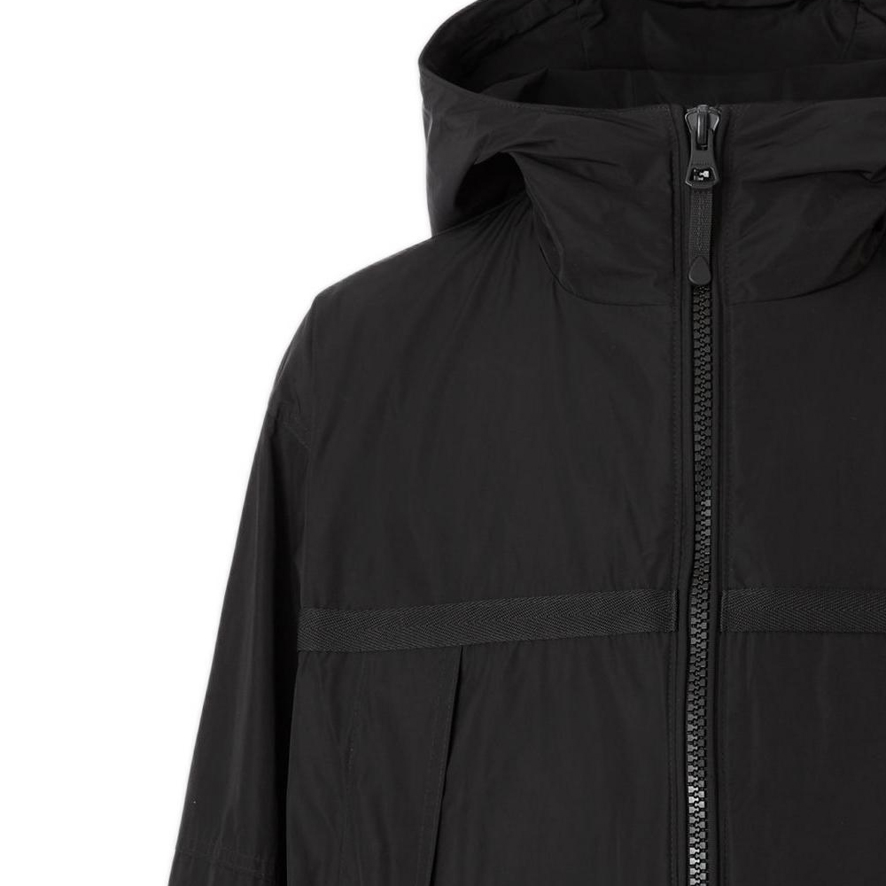 Burberry  Black Logo Patch Lightweight Hooded Jacket 80510091 圖 6