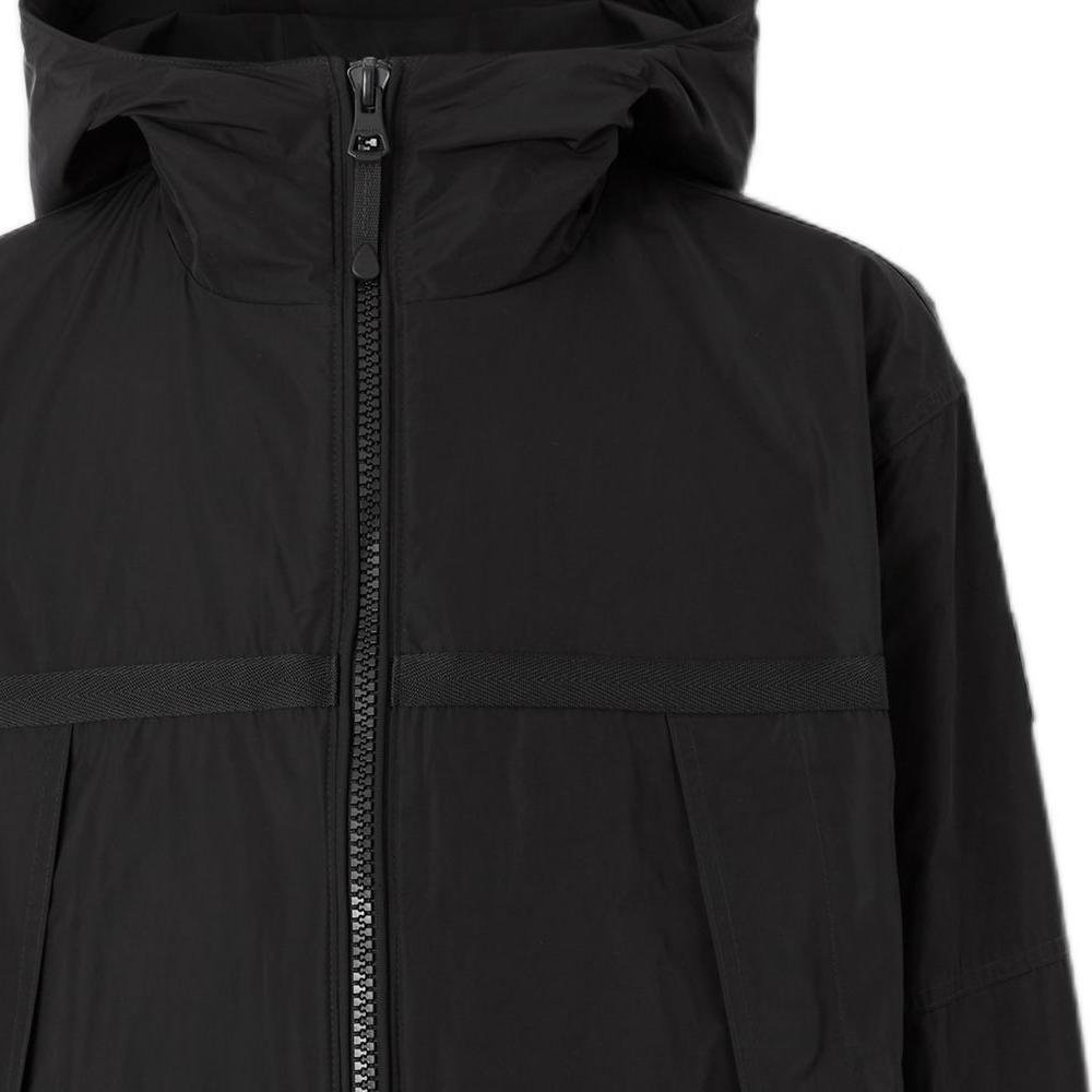 Burberry  Black Logo Patch Lightweight Hooded Jacket 80510091 圖 8