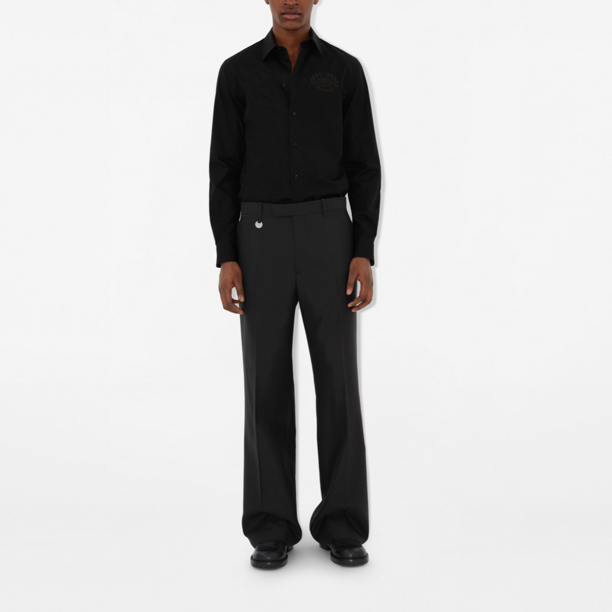 Burberry  Black Long-Sleeve Shirt with Logo Collar and Single-Breasted Design 80953321 圖 5