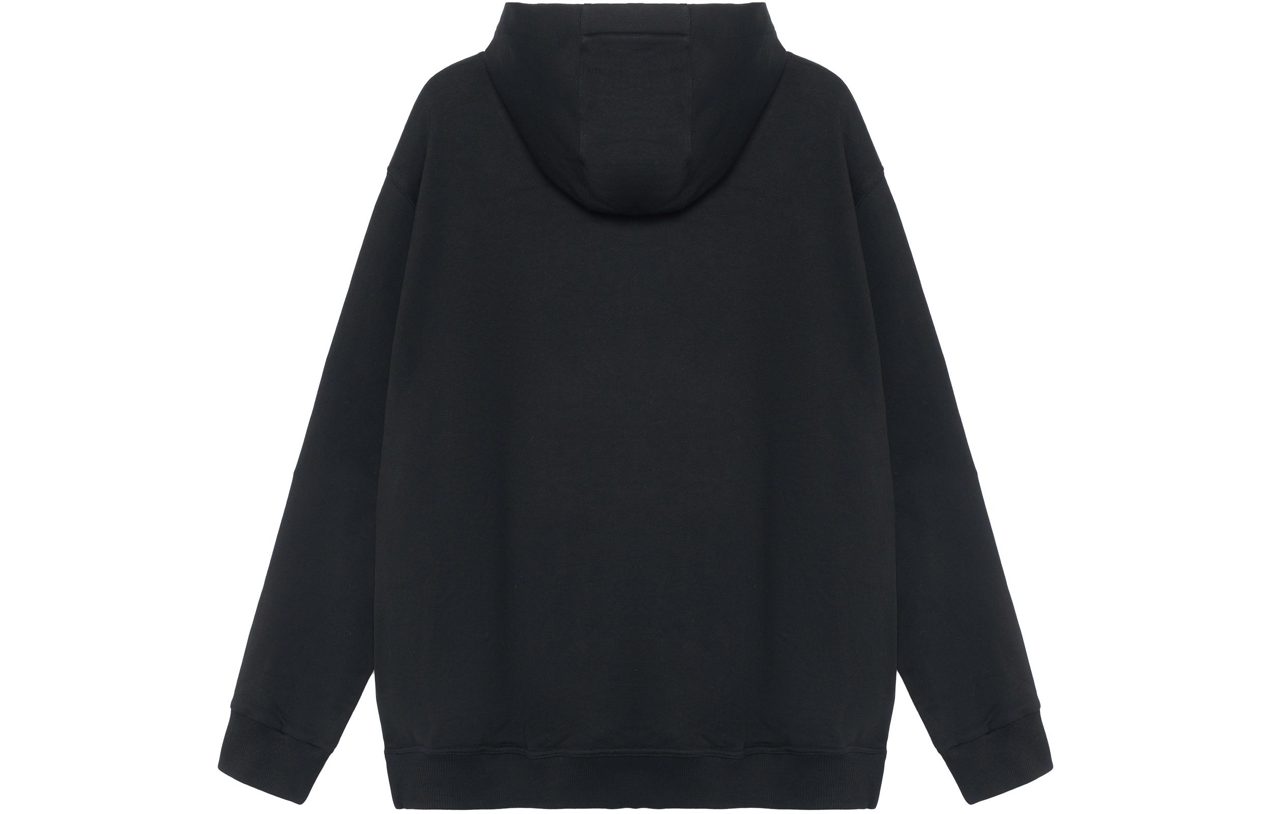 Lookbook 버버리 블랙 로고 패치 긴팔 스웨트셔츠. 80571001