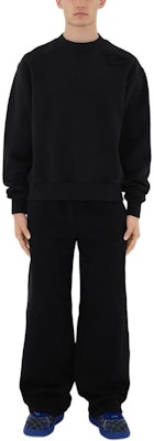 Burberry Seluar Knit Longgar Hitam dengan Rekaan Kesatria Equestrian. 80849751 Shop Burberry Seluar Knit Longgar Hitam dengan Rekaan Kesatria Equestrian. 80849751