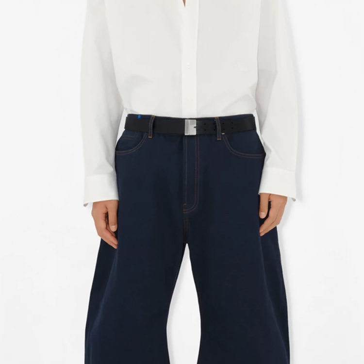 Shop Burberry Cinturón de Cuero Negro Elegante de 3.5CM con Chapado en Paladio. 80808031