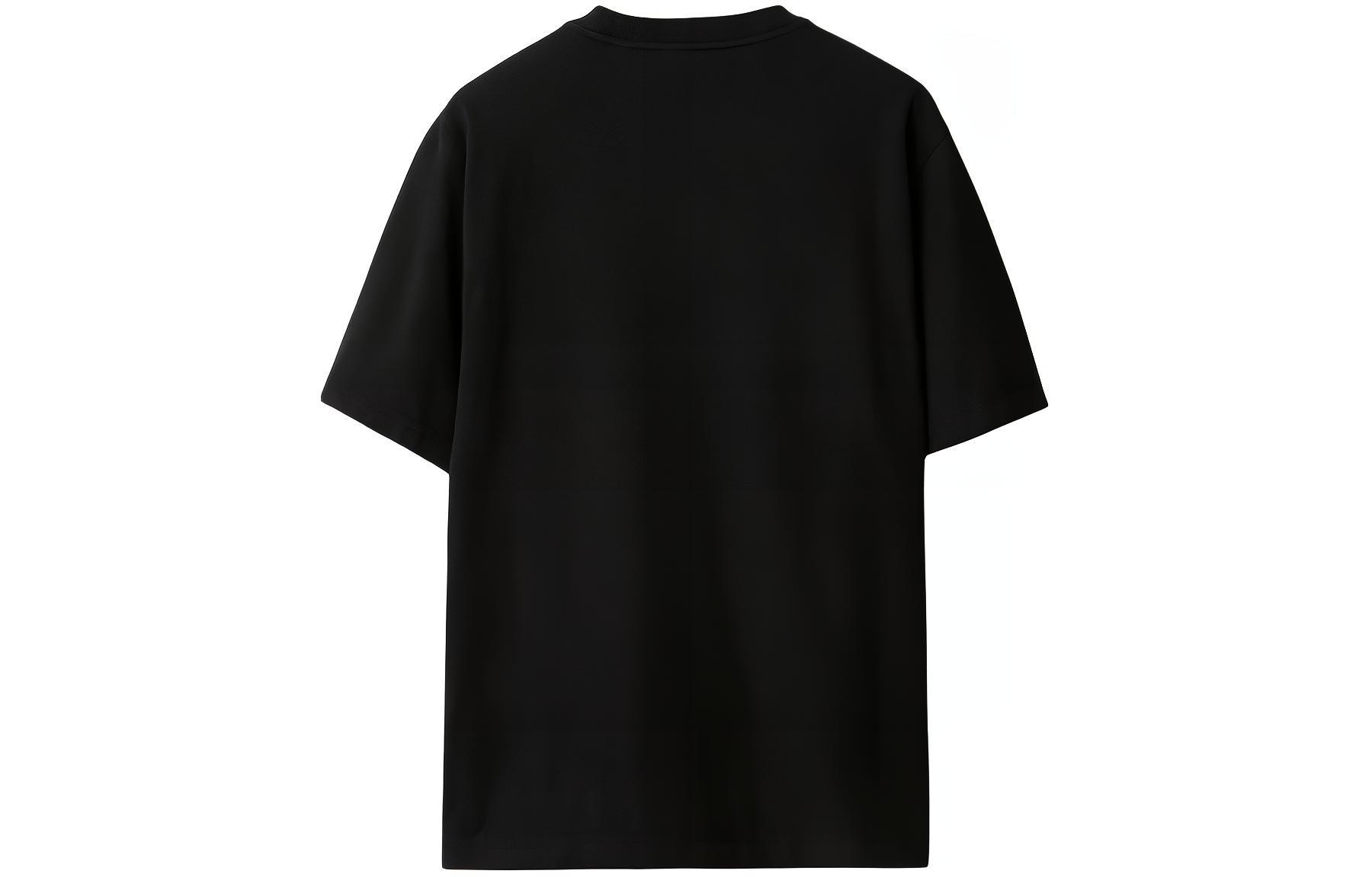 Lookbook Burberry 黑色短袖T恤附馬術標誌補丁. 80849511