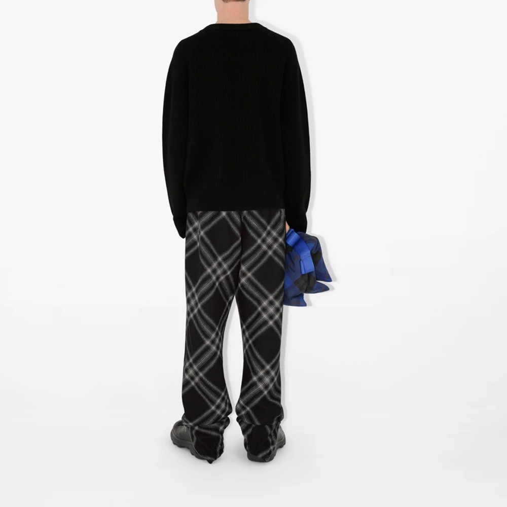 Burberry  Black Solid Color Crew Neck Pullover Sweater 80831751 圖 6