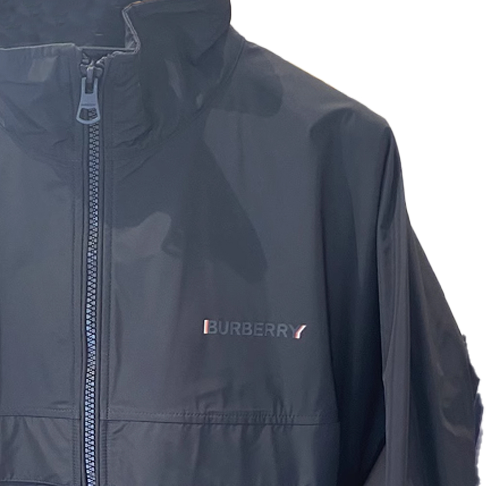 Sizing 博柏利 黑色字母印花拉链夹克 80663671