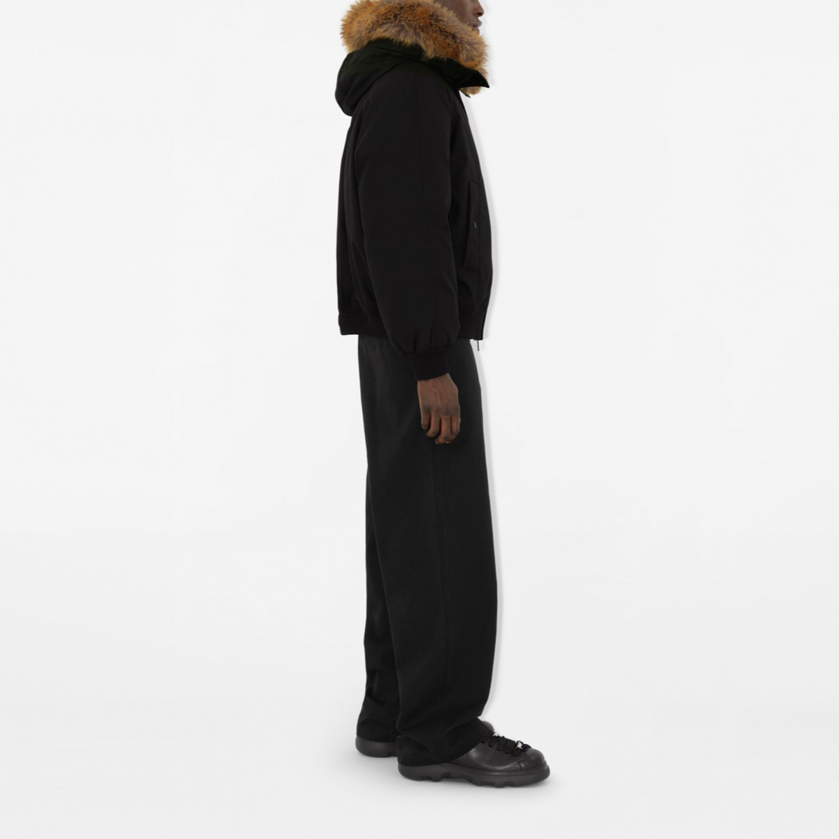 Burberry  Black Solid Logo Hooded Zip-Up Down Jacket 80915651 圖 6